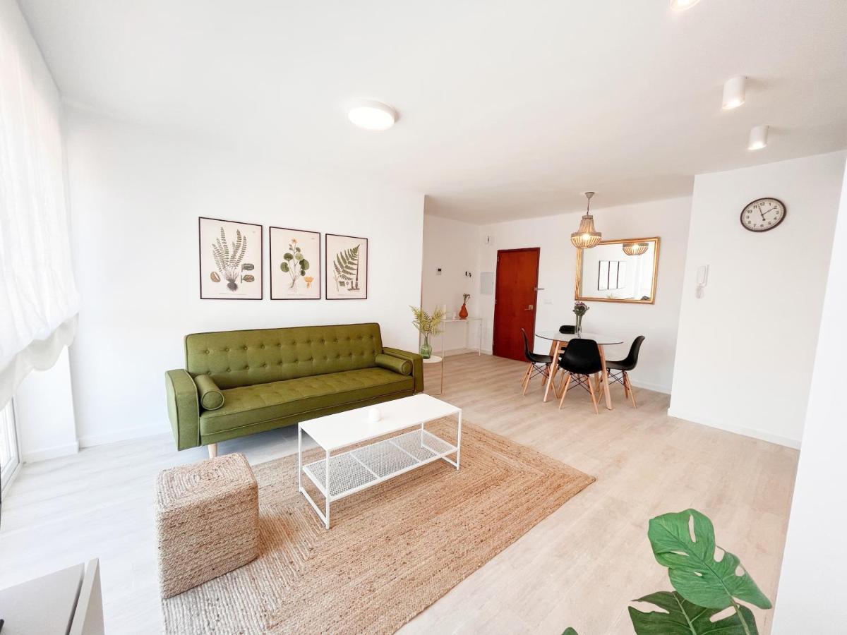 Homely Malaga Cienfuegos, Plaza De La Merced Con Vistas Εξωτερικό φωτογραφία